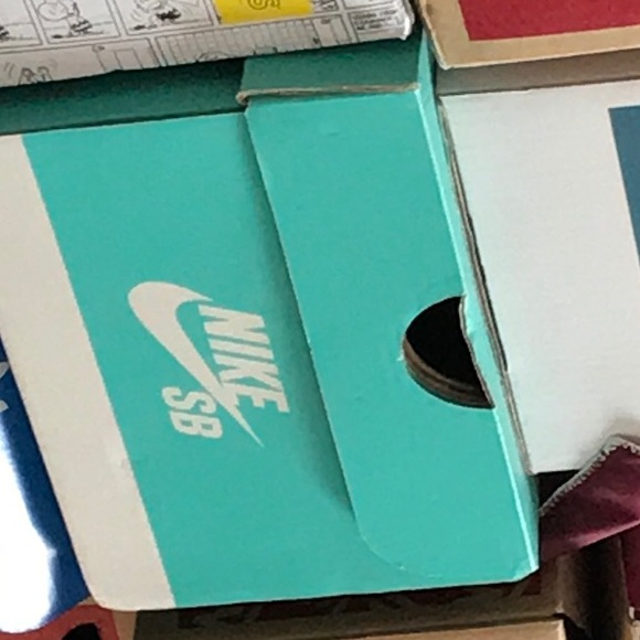 Meet your Posher, A - Picture 1 of 1